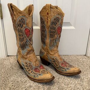 Corral Womens Winged Heart leather Cowboy Boots
